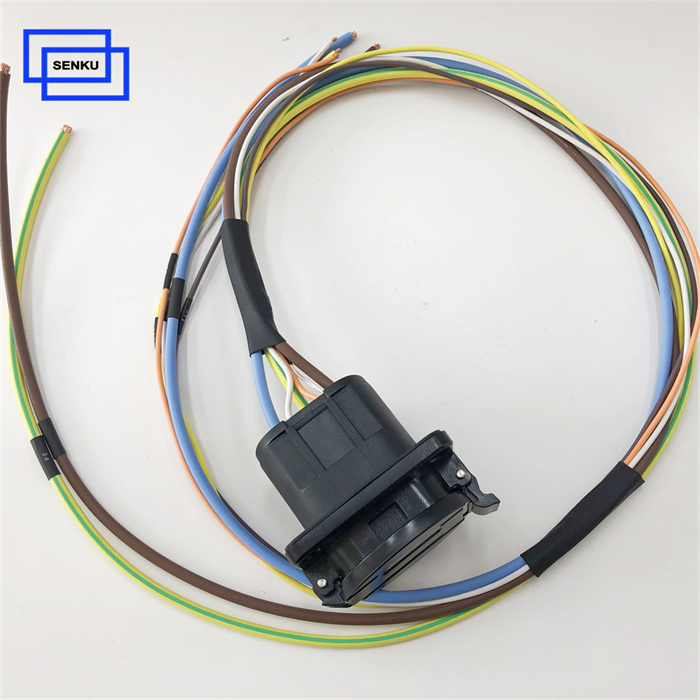 32A 440V AC Electric Vehicle Charging Sockets